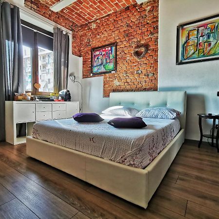 Regis B&B Camere Centro Storico 基瓦索 外观 照片