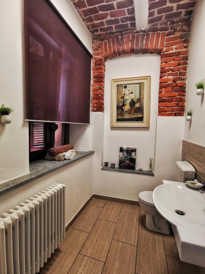 Regis B&B Camere Centro Storico 基瓦索 外观 照片