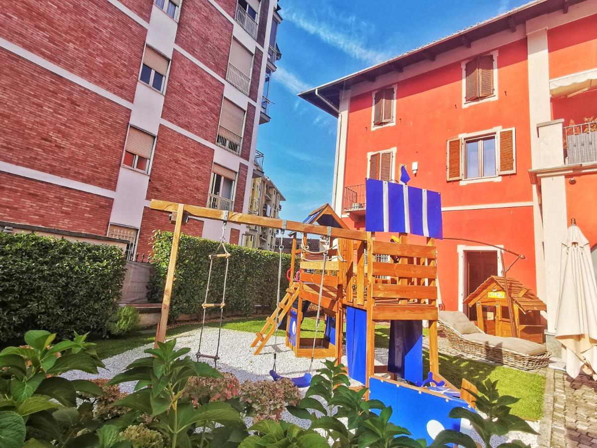Regis B&B Camere Centro Storico 基瓦索 外观 照片